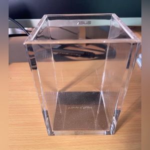 Kate Spade Acrylic Pencil Holder